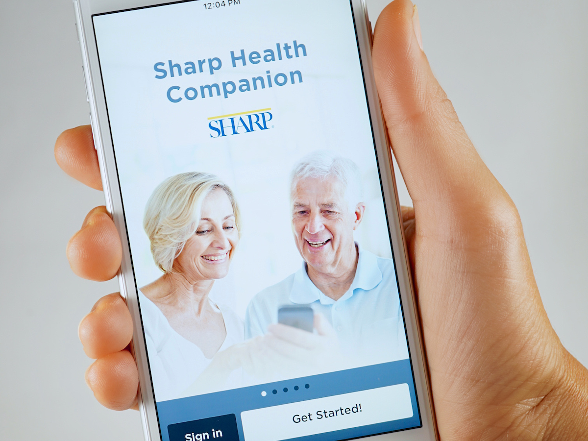 Digital Health Support for Cataract Surgery With the Sharp Health Companion CareKit App: Randomized Controlled Trial