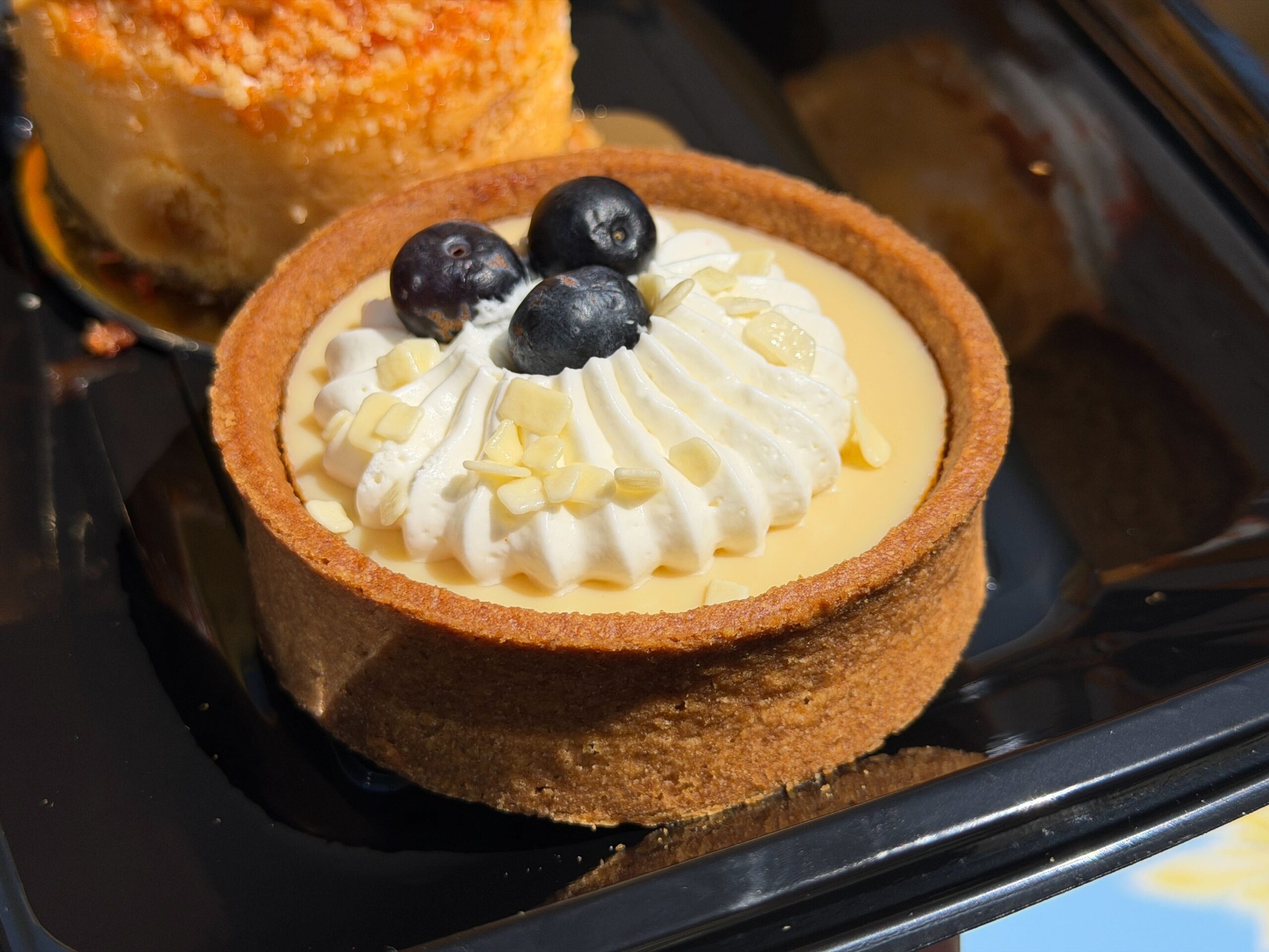 REVIEW: Key Lime-Blueberry Tart at Disneyland Resort