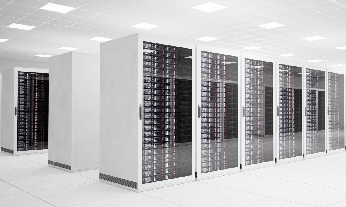 AI Spending Drives Business Equipment Investment to 6-Year High